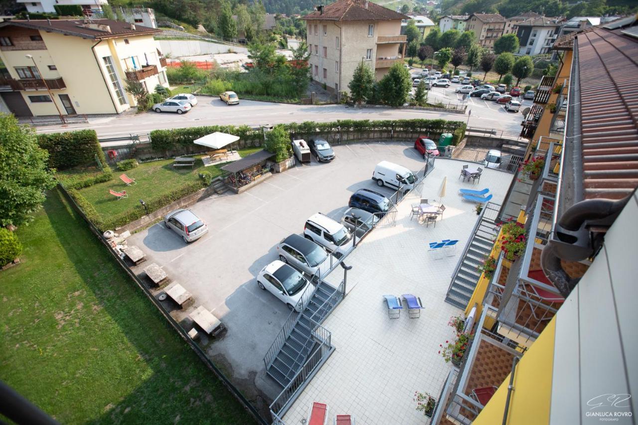 Hotel Posta Comano Terme Eksteriør bilde