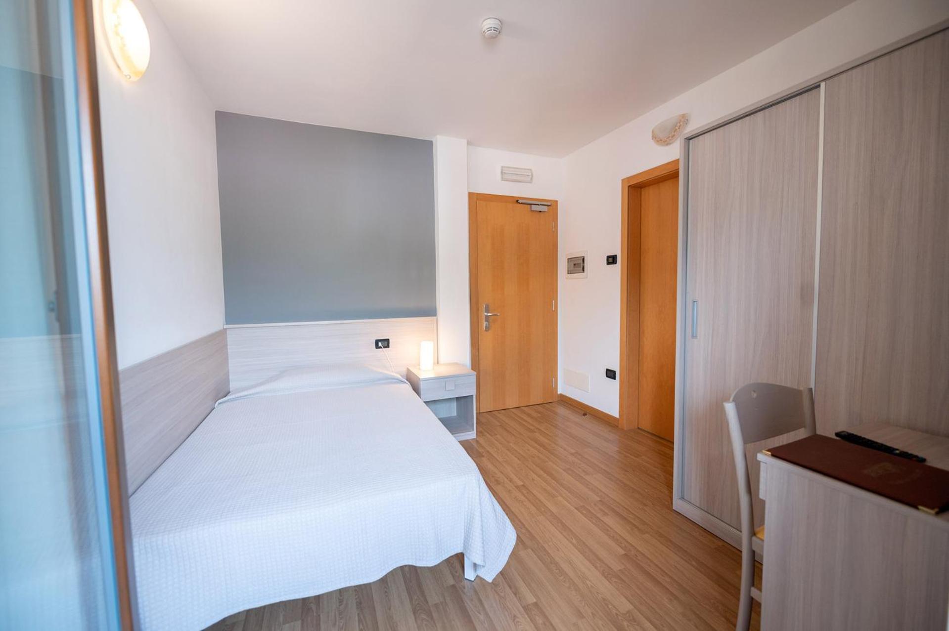 Hotel Posta Comano Terme Eksteriør bilde